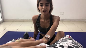 [Studyk1, Porno En, Amateur Teen] Mi Hermanastra Peque Esta Haciendo Ejercicios Le Ayudo Con Su Cardio Me La Follan Duro Porno En Espa Ol En Ruso