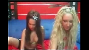 [Teens Fucking On, O10, Getting Fingered] Riding A BBC Whilst Her Asian Butthole Is Getting Fingered Makes Mia Rider Orgasm Shakingly